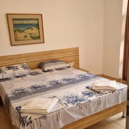 Perlite - Flora By The Apartament Sozopol